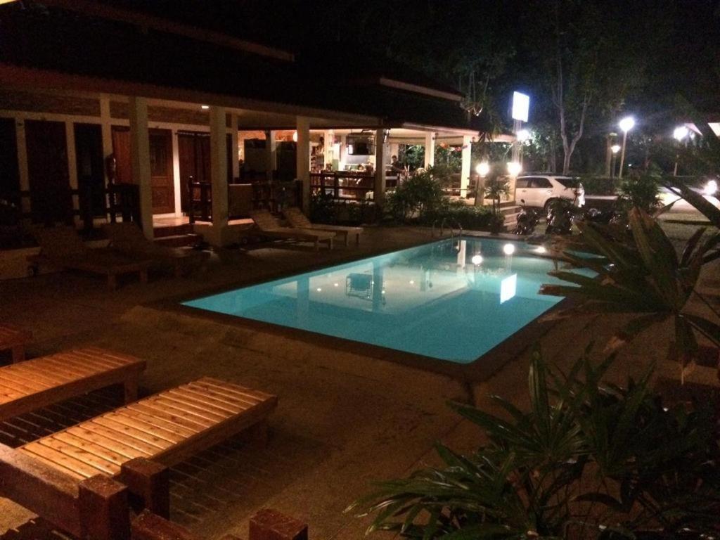 Chaya Resort Ao Nang Exterior foto